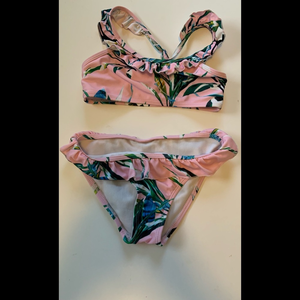 Bathing suit